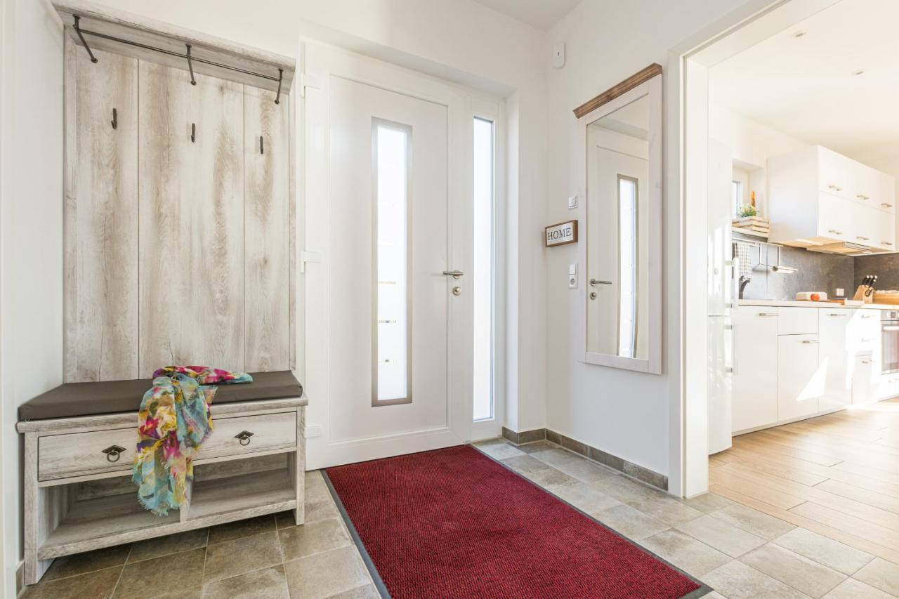 5 Sterne Ferienhaus Direkt Am See Mit Sauna-Kamin-Garten Krakow am See Εξωτερικό φωτογραφία